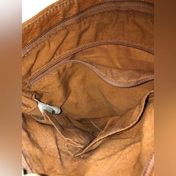 Small Tan Roxy over the shoulder crossbody purse / handbag - Picture 2 of 2